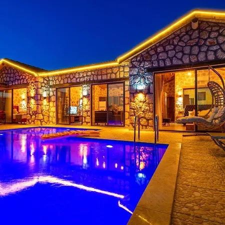 Kalkan'da 2 Yatak Odali Jakuzili Villa-villa Seabird Villa Kaş