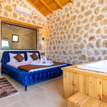 Kalkan'da 2 Yatak Odali Jakuzili Villa-villa Seabird Kaş